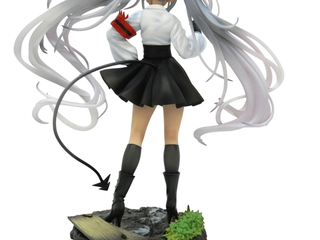 【新品】ブルーアーカイブ 銀鏡イオリ 1/7スケールフィギュア 41k2lvX9eFL.jpg_BO30,255,255,