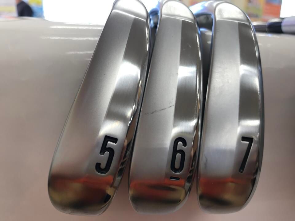 い 出品 最短翌日発送】SRIXON ZX5 Mk2 | S | Steel Fiber i95 CW | 中古