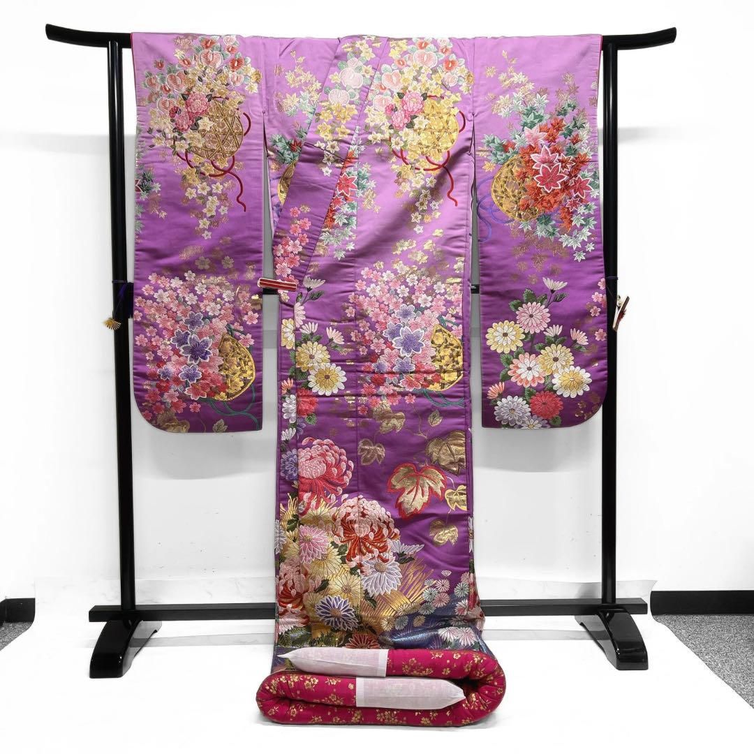 色打掛　乱菊　桜　楓　葵　花籠　唐織　パープル　着物　034a d① 色打掛 乱菊 桜 楓 葵 花籠 唐織 パープル 着物 034a d① - メルカリ