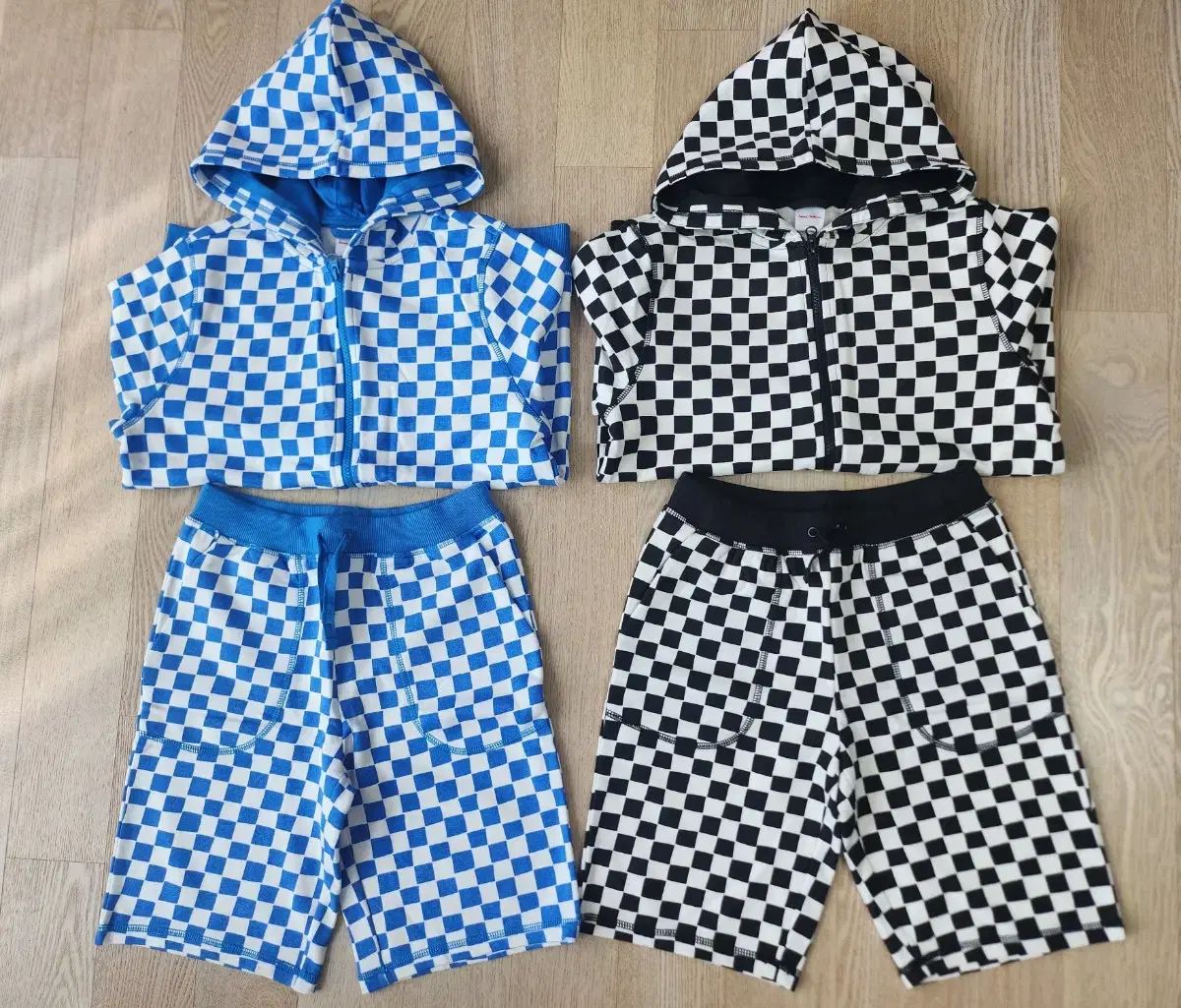 男児 フード付き