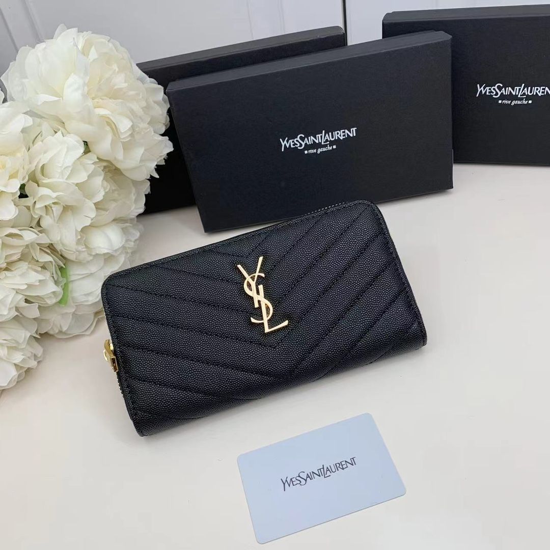 サンローラン（Yves Saint Laurent）ロゴ付き長財布