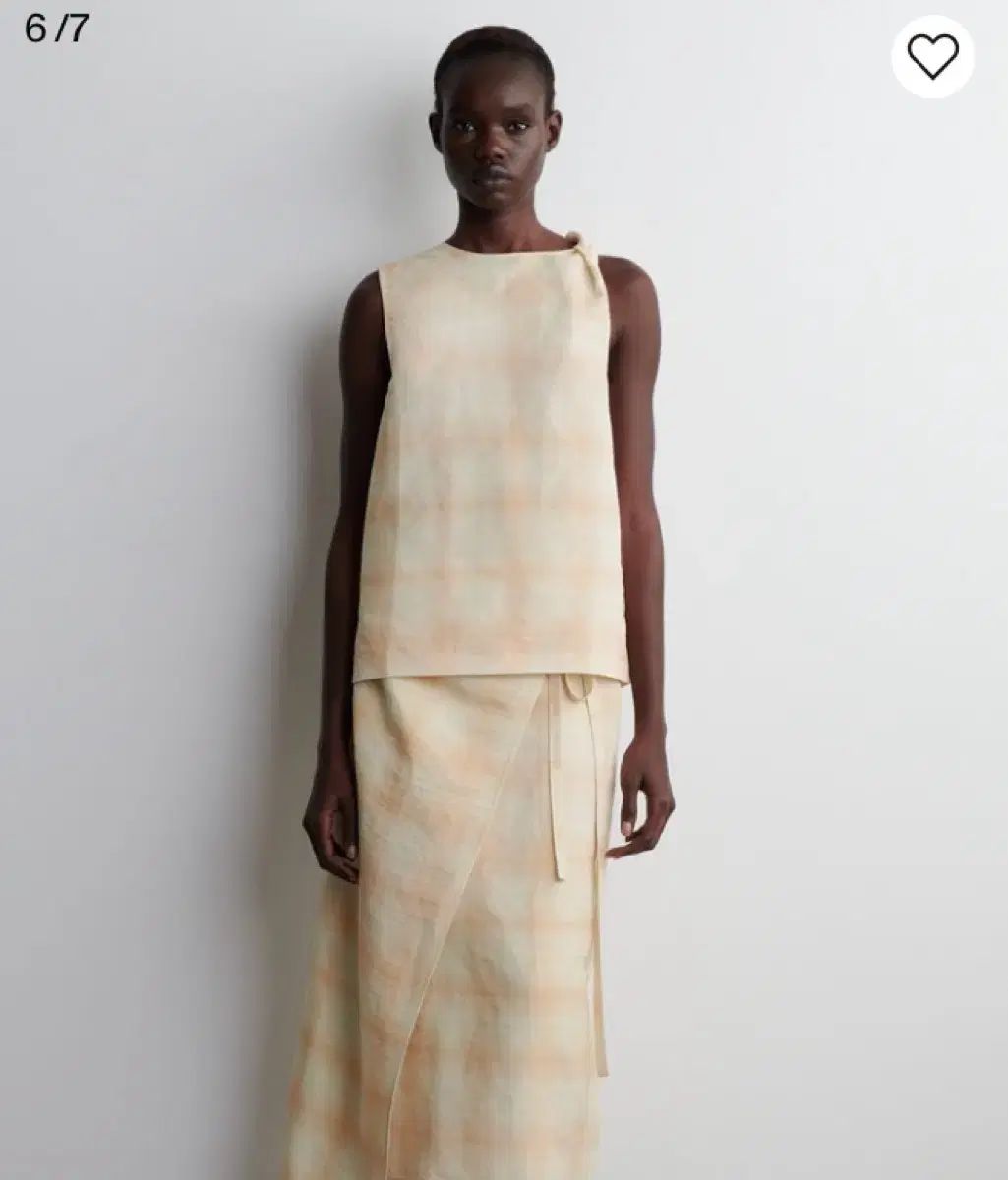 COS コス チェック ねじれた ショルダー トップス