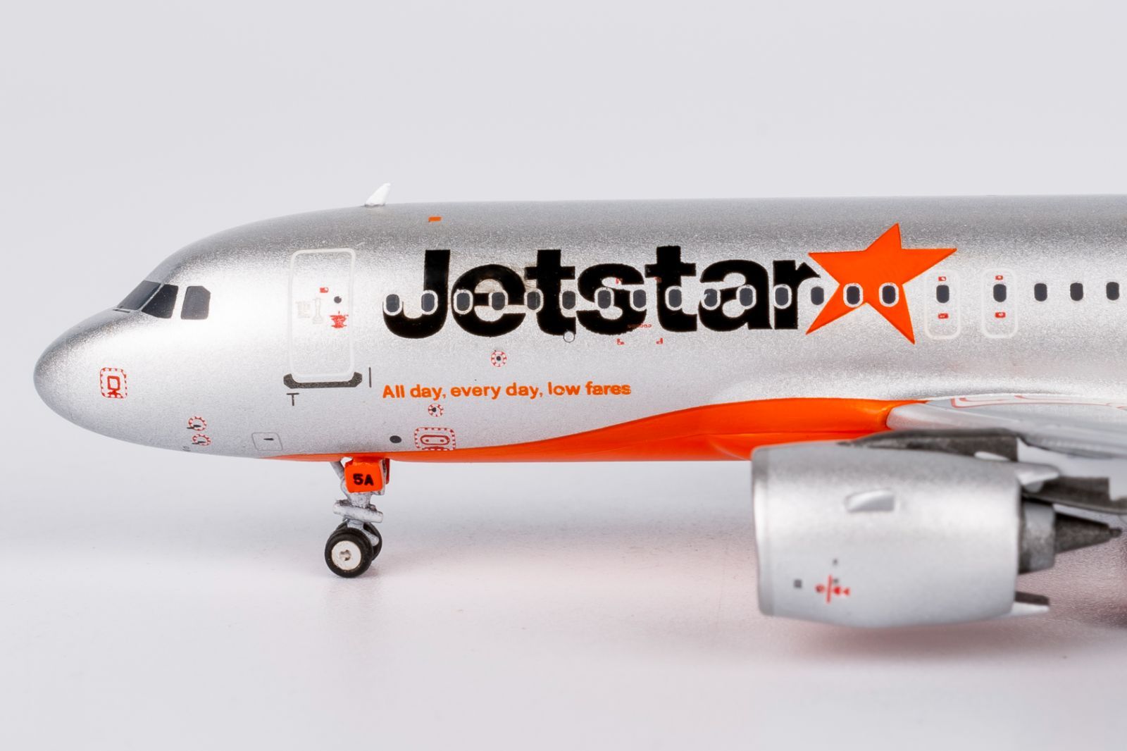 NGmodel ジェットスター航空 A320neo VH-A5A 1/400 15059 - メルカリ