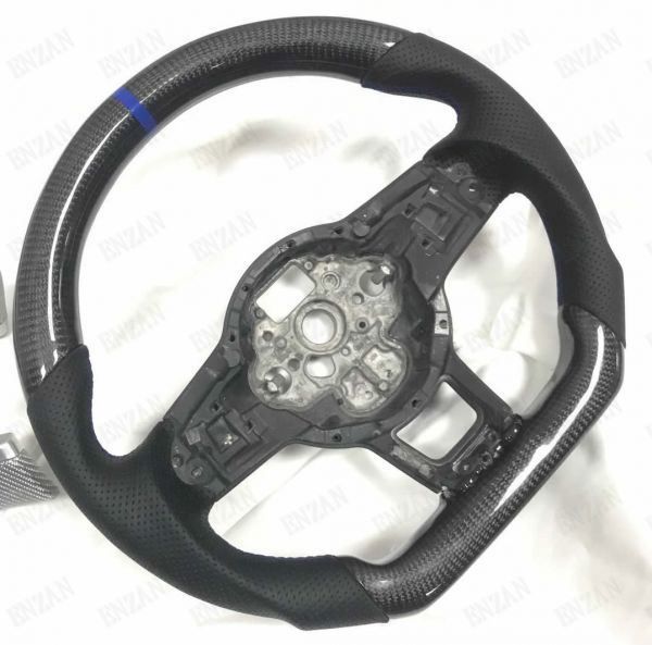 VW フォルクスワーゲン ゴルフ7GTI ゴルフ7 R R-LINE カーボン製 ステアリング 青いセンターライン