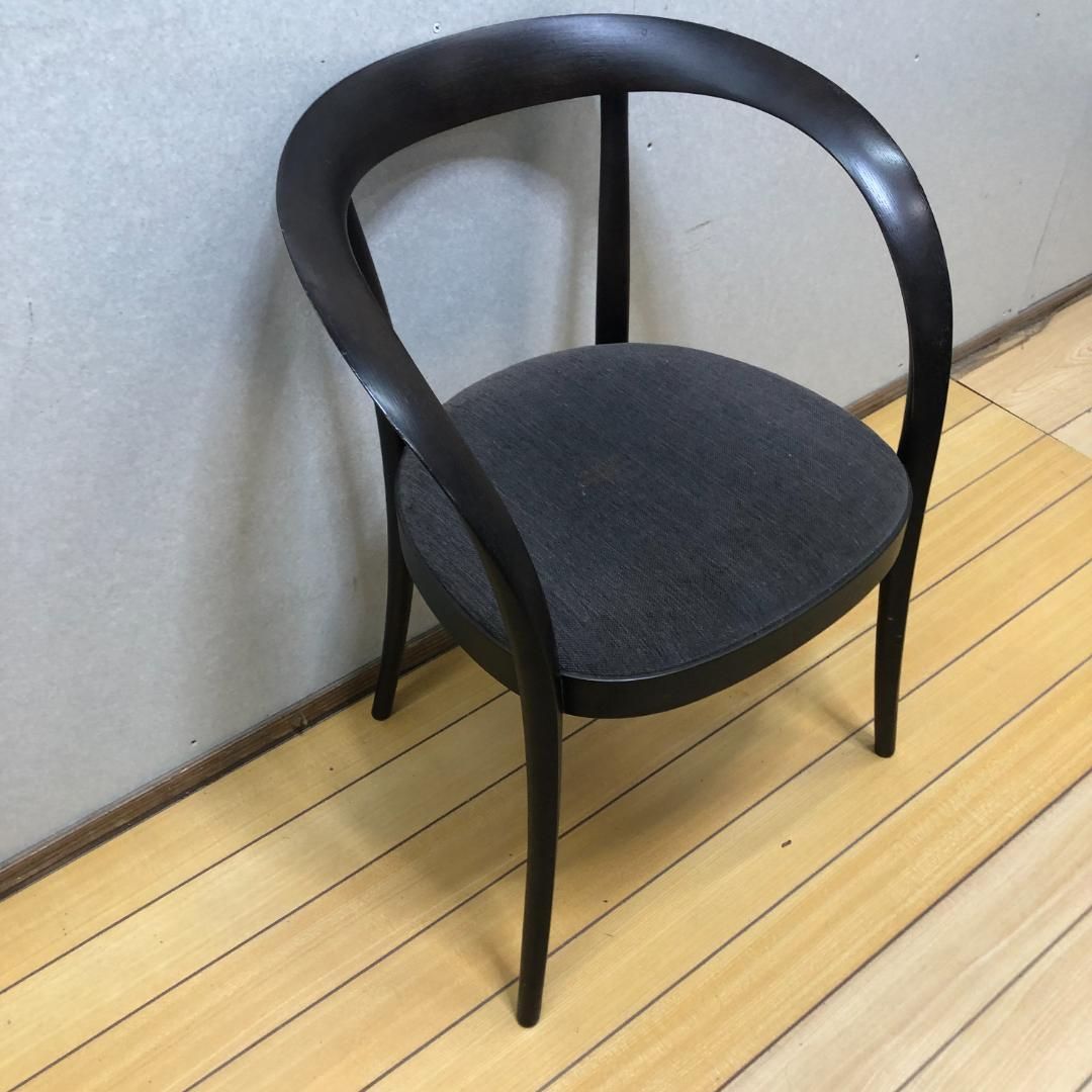 arflex アルフレックス OMEGA オメガ チェア ダイニングチェア 椅子 曲木デザイン インテリア 北欧 モダン 家具 ブランド 251016-1