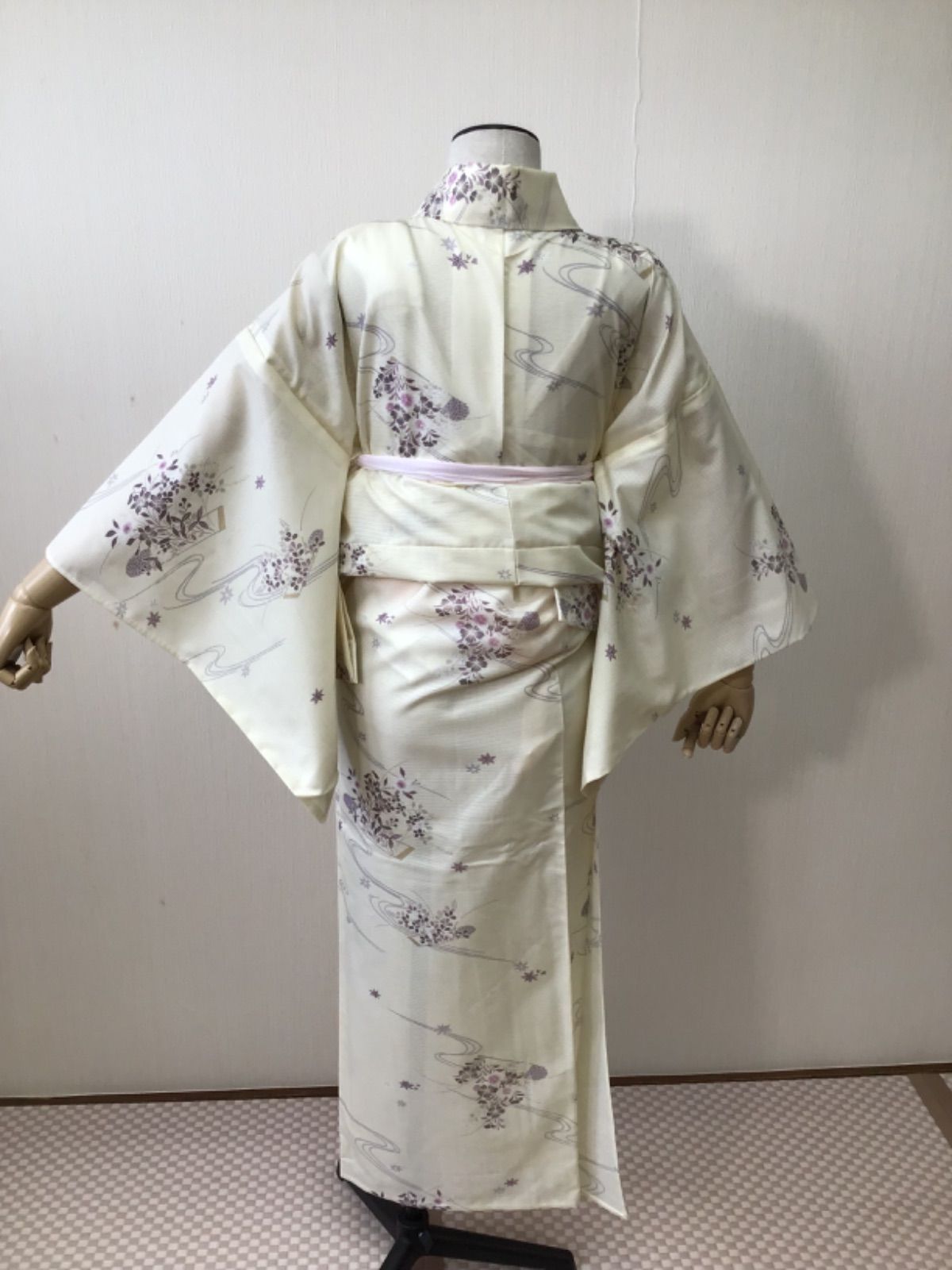 小紋 ベージュ ライトグリーン 幾何学模様 緞子地 帽子絞り T671  