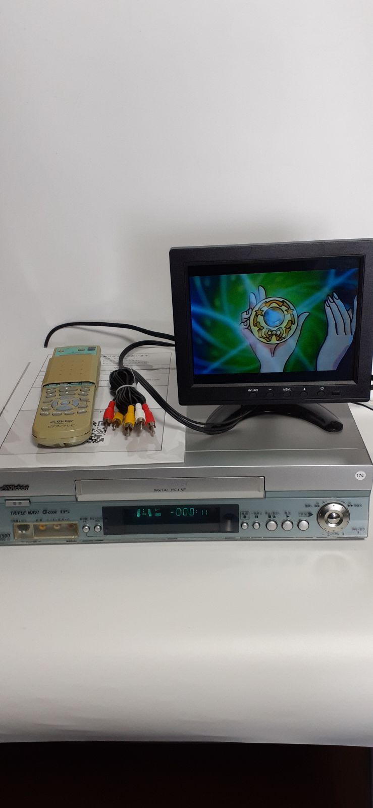 Victor S-VHSビデオデッキHR-V500の完動品・リモコンセット - ビデオ