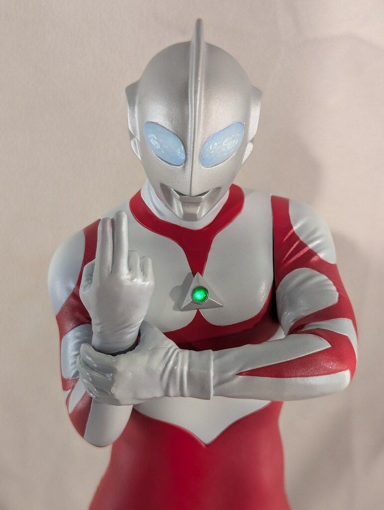 ウルトラマングレート　ショウネンリック限定版 Amazon.co.jp: 大怪獣シリーズ ウルトラマングレート ショウネン