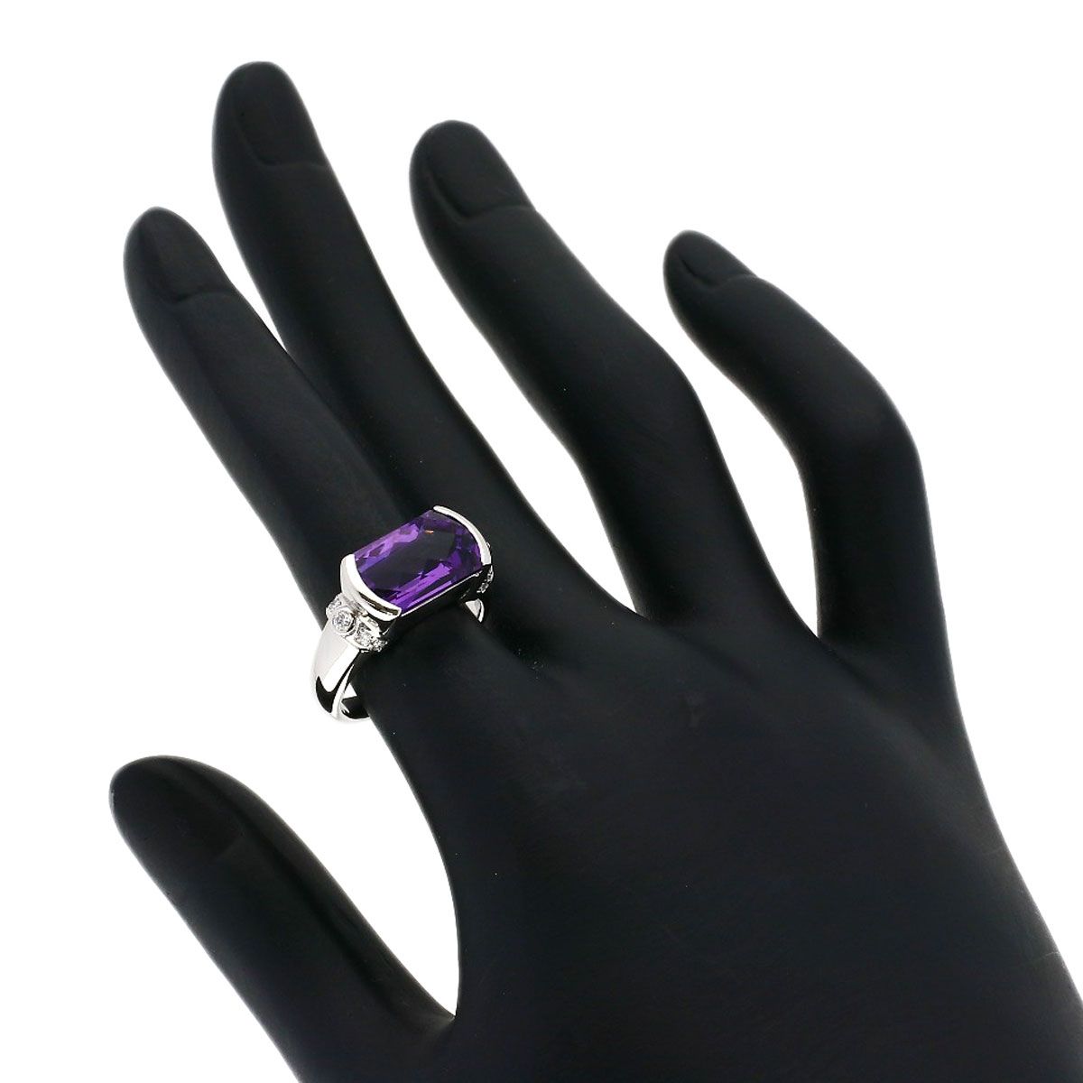 B4944 ダイヤモンドリース0.256ct 中央宝石研究所 ソーティング済み