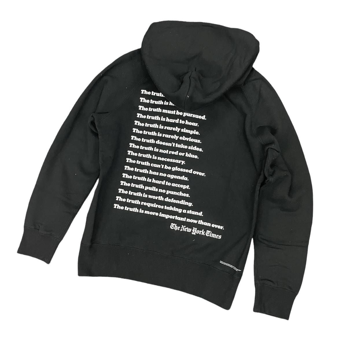 sacai ニューヨークタイムズ Truth 18AW コラボ パーカー - メルカリ