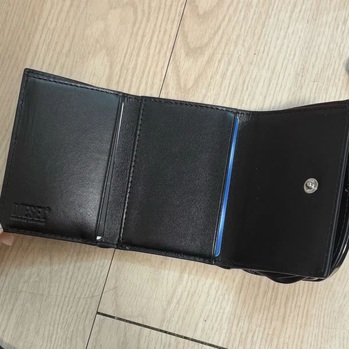 DIESEL ディーゼル コインケース　財布　コンパクト 黒 DIESEL ディーゼル コインケース PC MONOGRAM BI-FOLD COIN ZIP