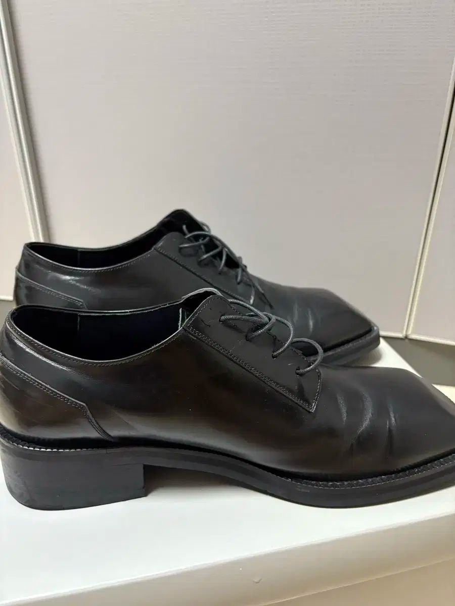 BALENCIAGA(バレンシアガ) メタルデコレーション のぞく ダービー 