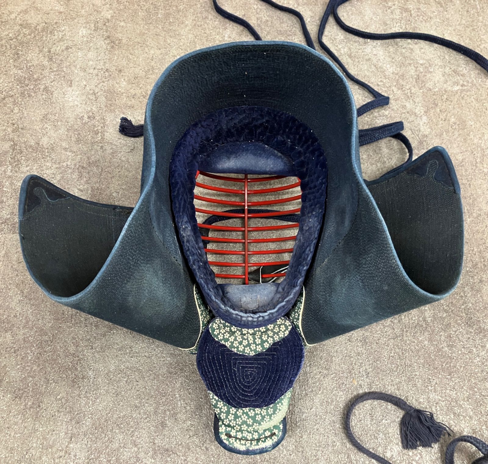 【美品】中学剣道防具、防具袋一式 楽天市場】剣道 防具セット 7ミリ ミシン刺 防具一式 （ 面乳革