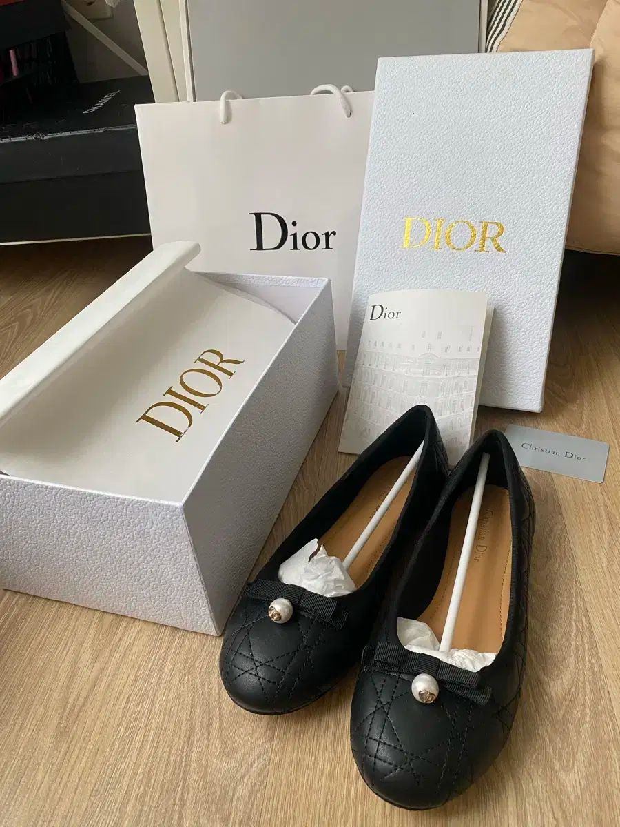 DIOR(ディオール) カナージュ バレリーナ フラット 240