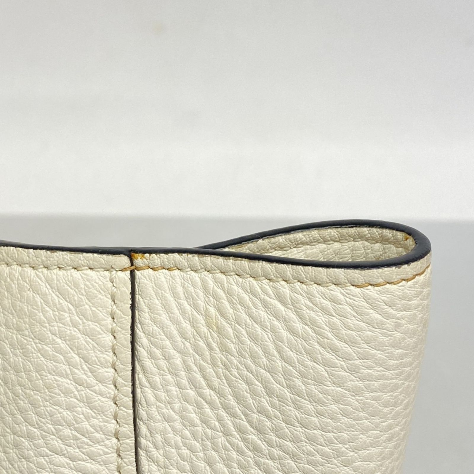 ホワイト レディース