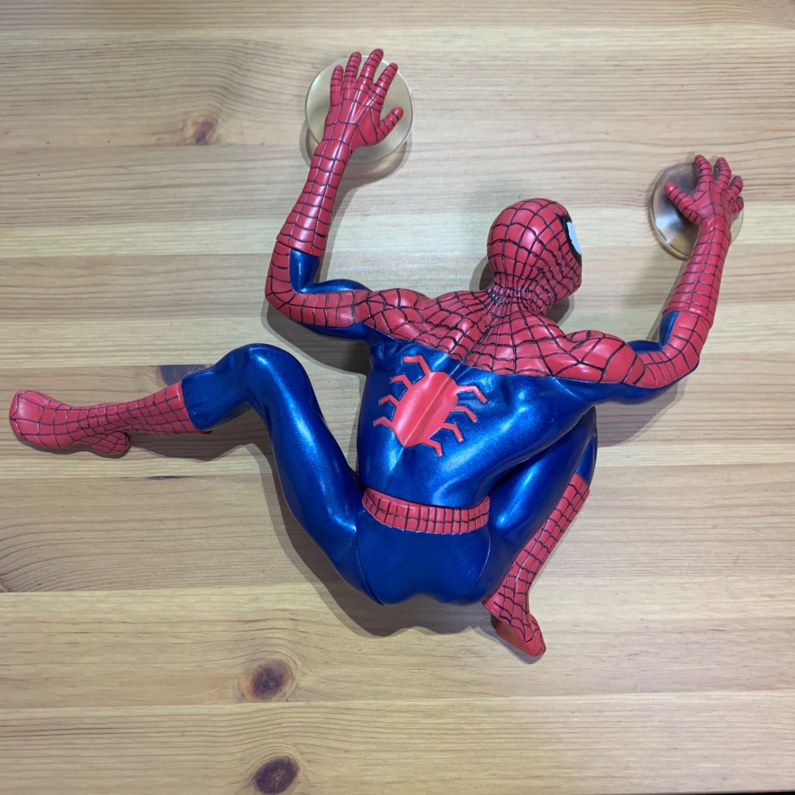 スパイダーマンのフィギュア 吸盤付き - メルカリ