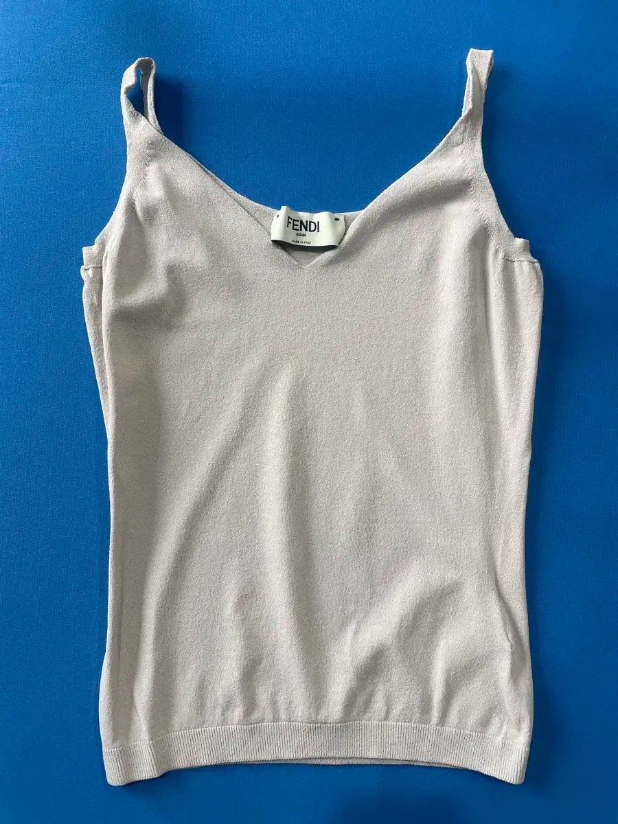 FENDI フェンディ ノースリーブ