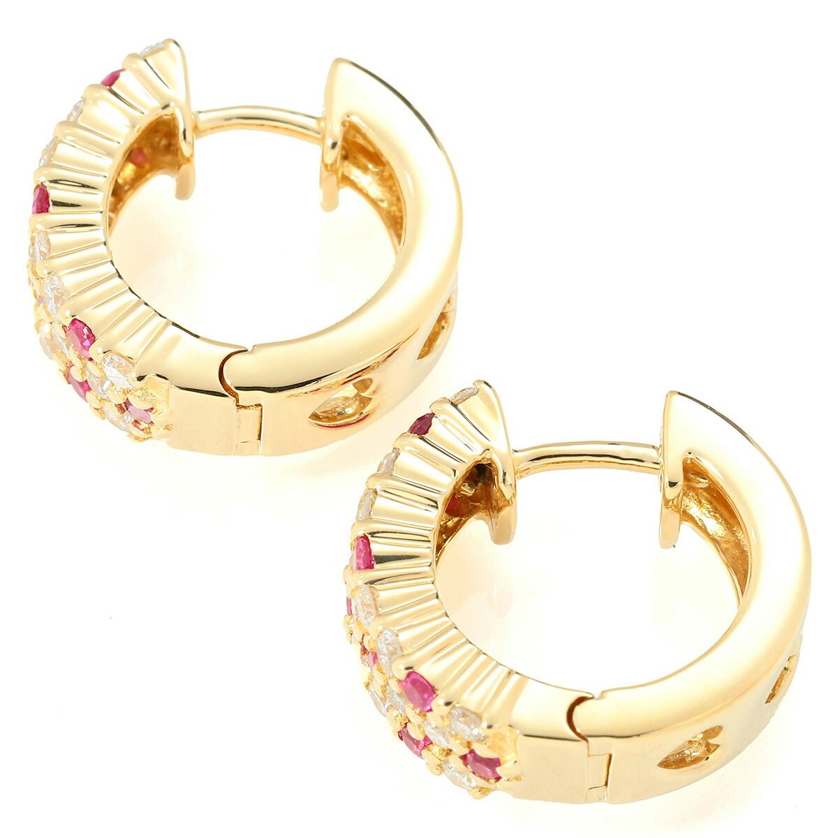ピアス