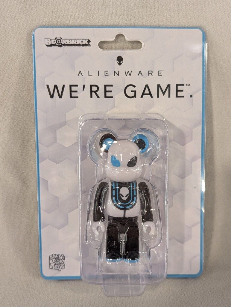 MEDICOM TOY - 非売品 ALIENWARE 100% ベアブリック/未開封 2423320002.jpg?1643753910