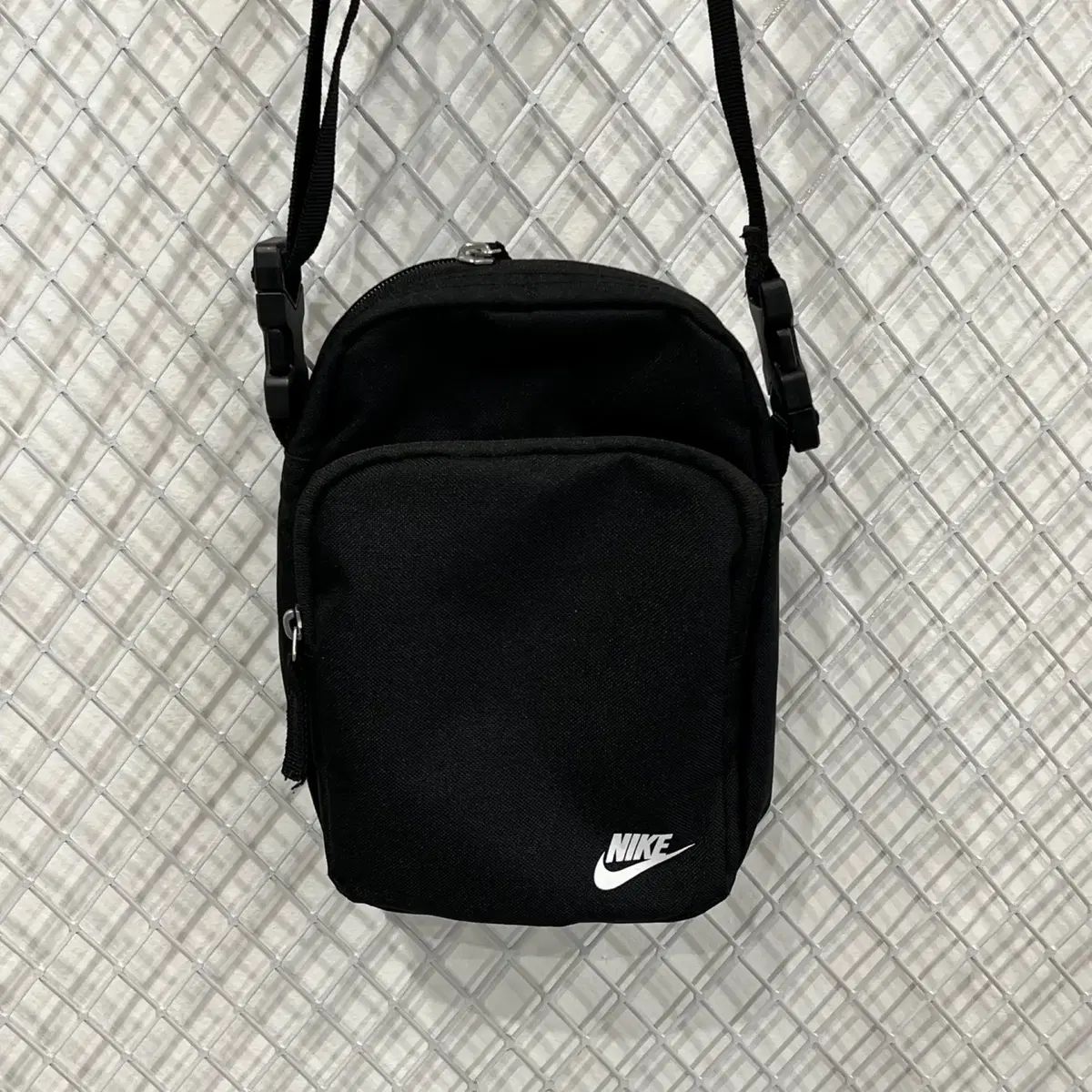 【雷市場（ポンジャン）商品韓国直送】NIKE(ナイキ) ヘリテイジ クロスボディバッグ ミニクロスバッグ