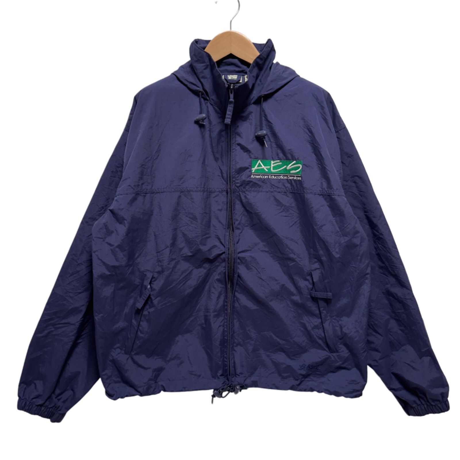 エルエルビーン L.L.Bean ナイロンジャケット Mサイズ 裏側 エルエルビーン L.L.Bean ナイロンジャケット Mサイズ 裏側