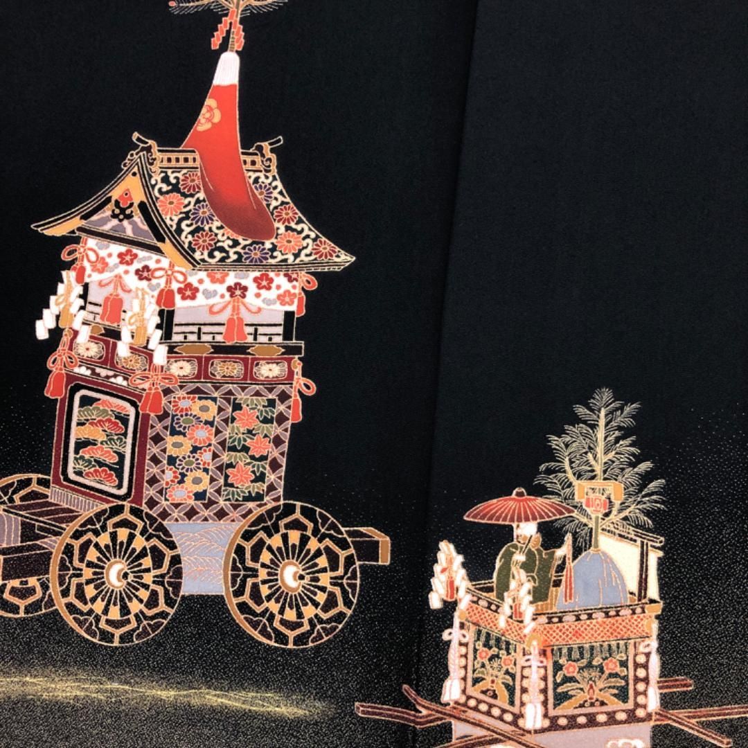 黒留袖 作家物 鉾 花草模様 金彩 黒色 K-5184 黒留袖 作家物 鉾 花草模様 金彩 黒色 K-5184 - メルカリ