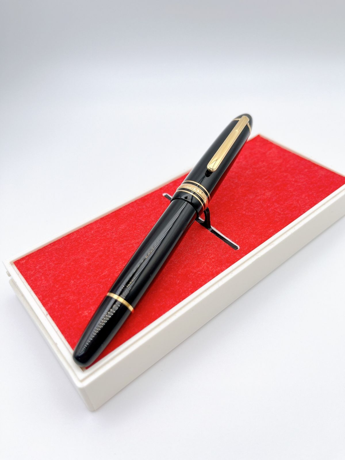 MONTBLANC|モンブラン Meisterstuck|マイスターシュティック No.146 4810 14K|585 万年筆 ブラック|ゴールド SH403