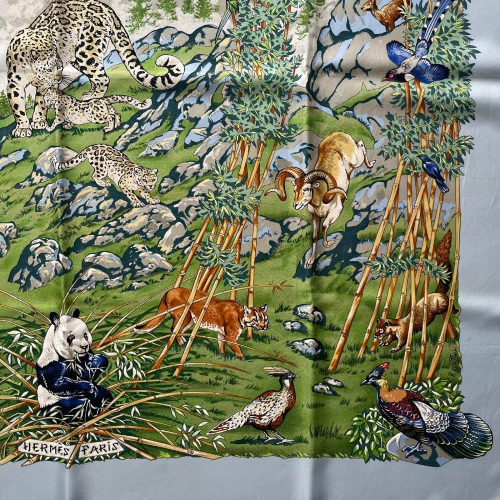 HERMES エルメス カレ90 SICHUAN 四川省 パンダ 大判 シルク