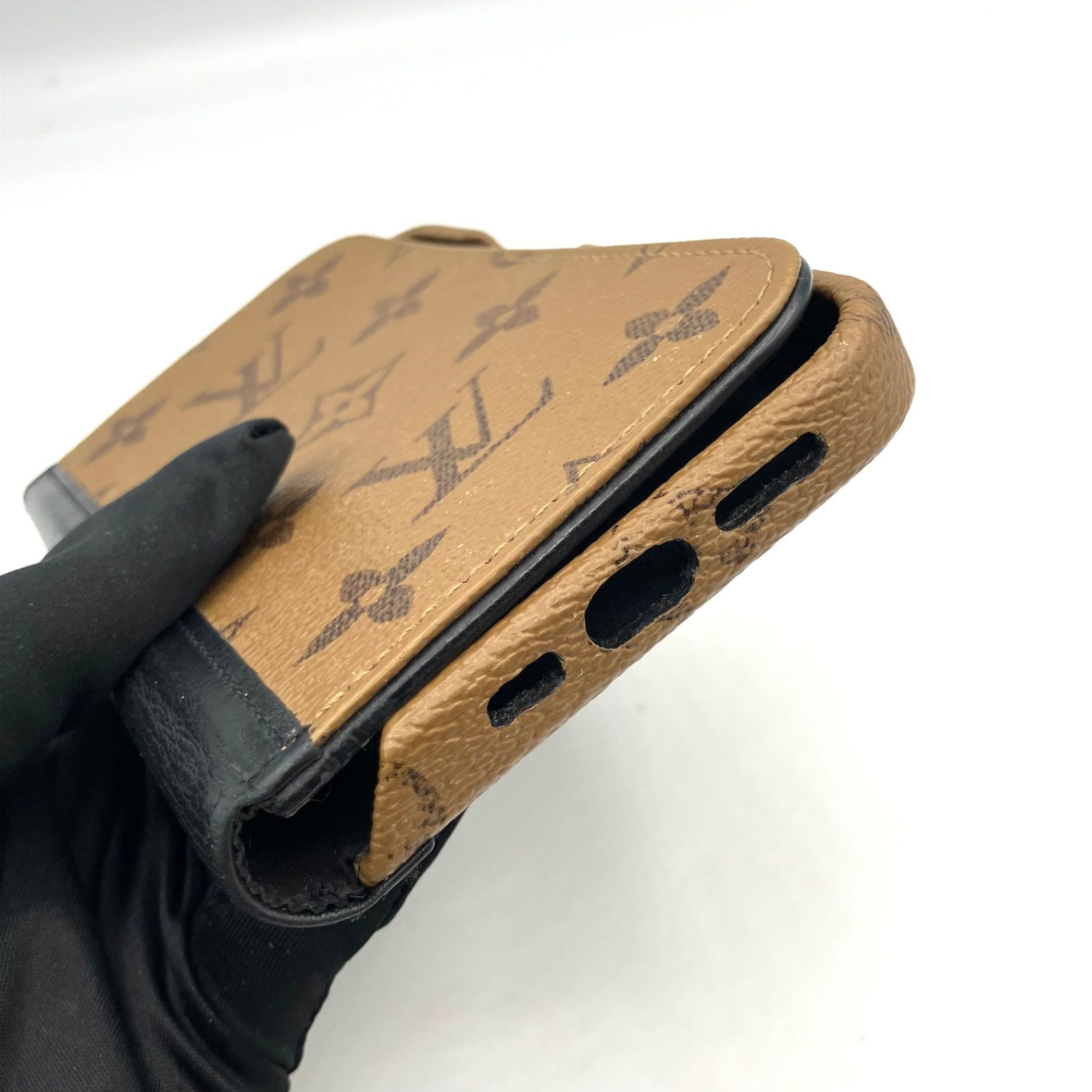 【美品・正規品】ルイヴィトン iPhone14pro モノグラムリバース 黒 茶 LOUIS VUITTON(ルイヴィトン) 携帯電話ケース モノグラム