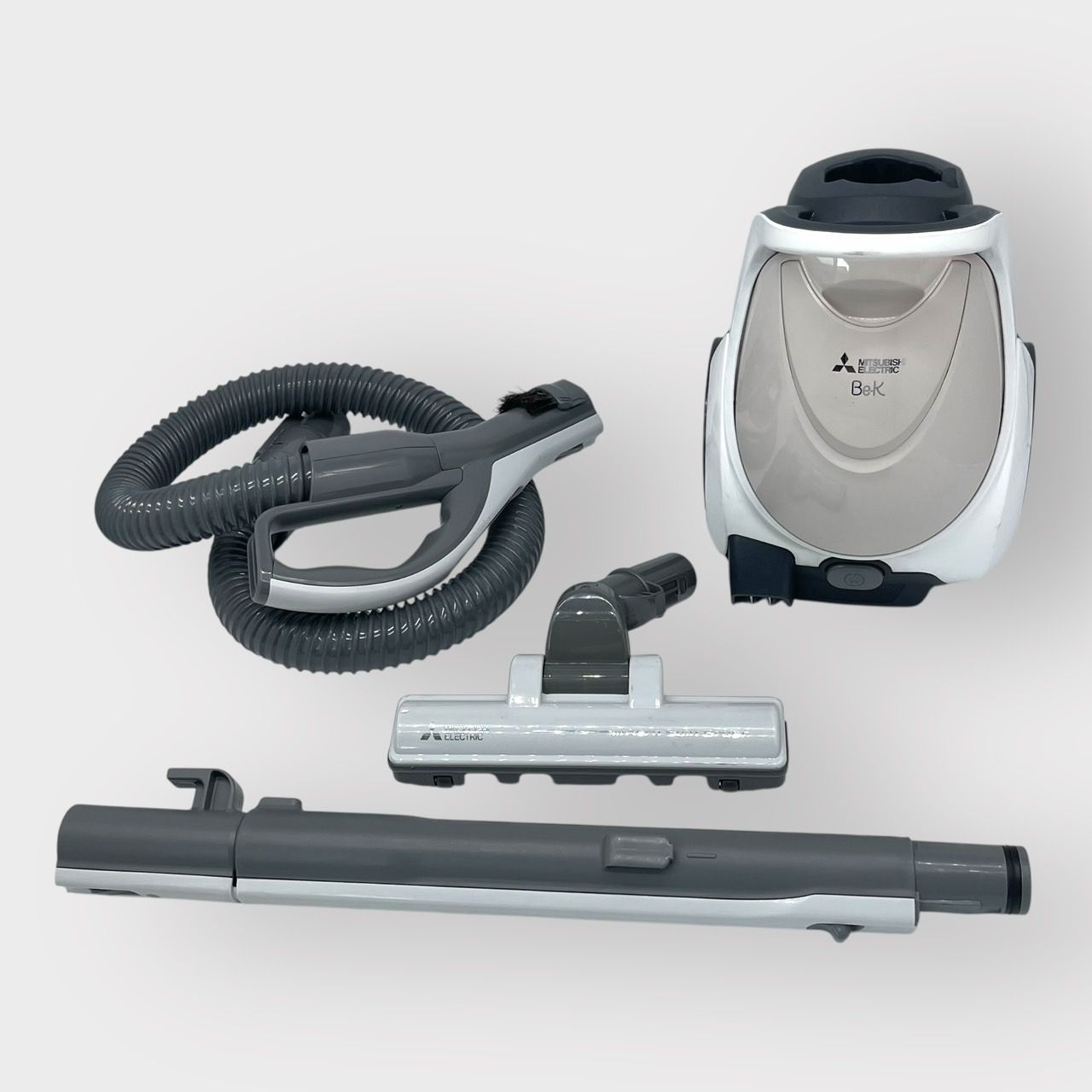 Amazon.co.jp: 三菱電機 Be-K(ビケイ) 紙パック掃除機 小型 軽量