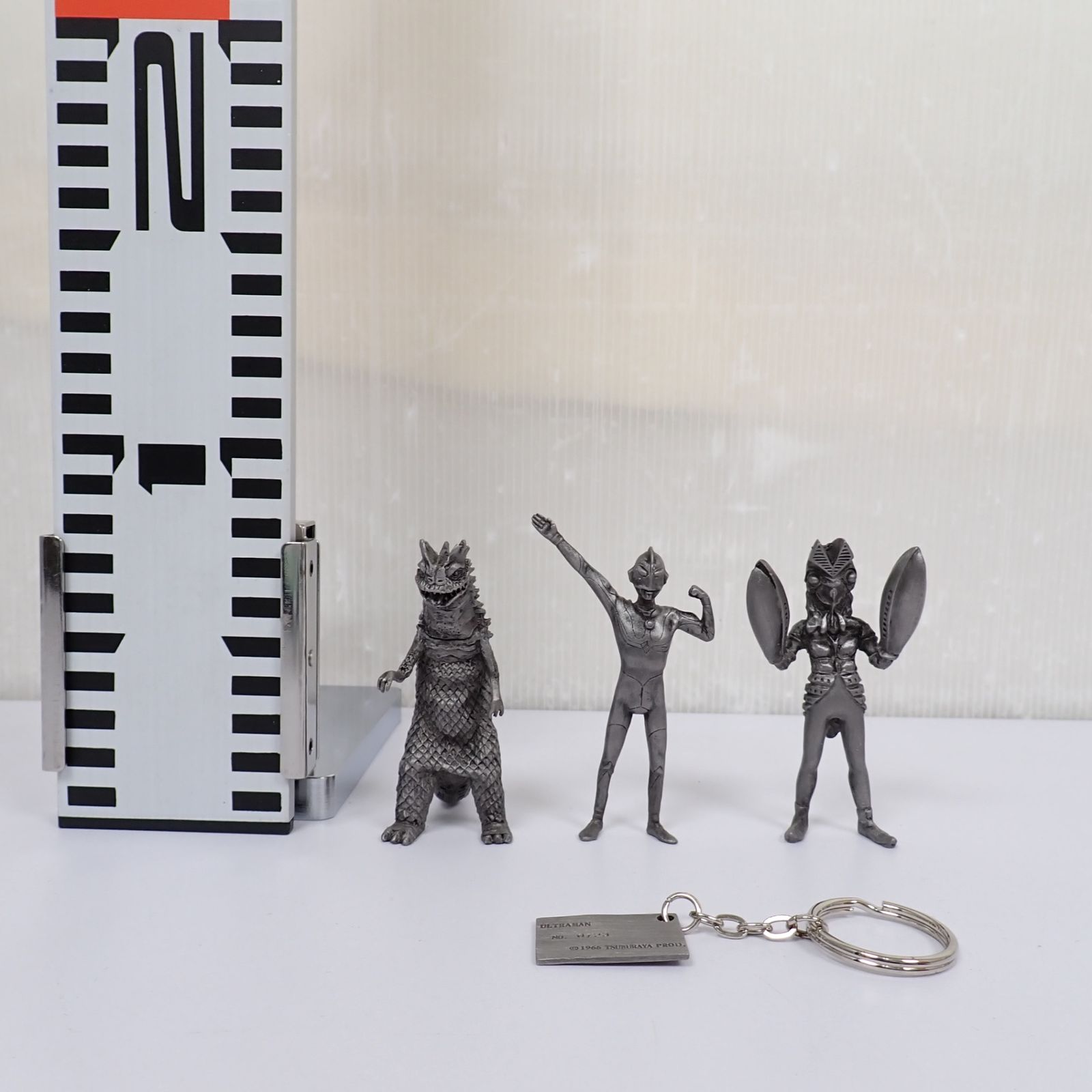 ウルトラマン スーパーメタルシリーズ01 ウルトラマン バルタン星人