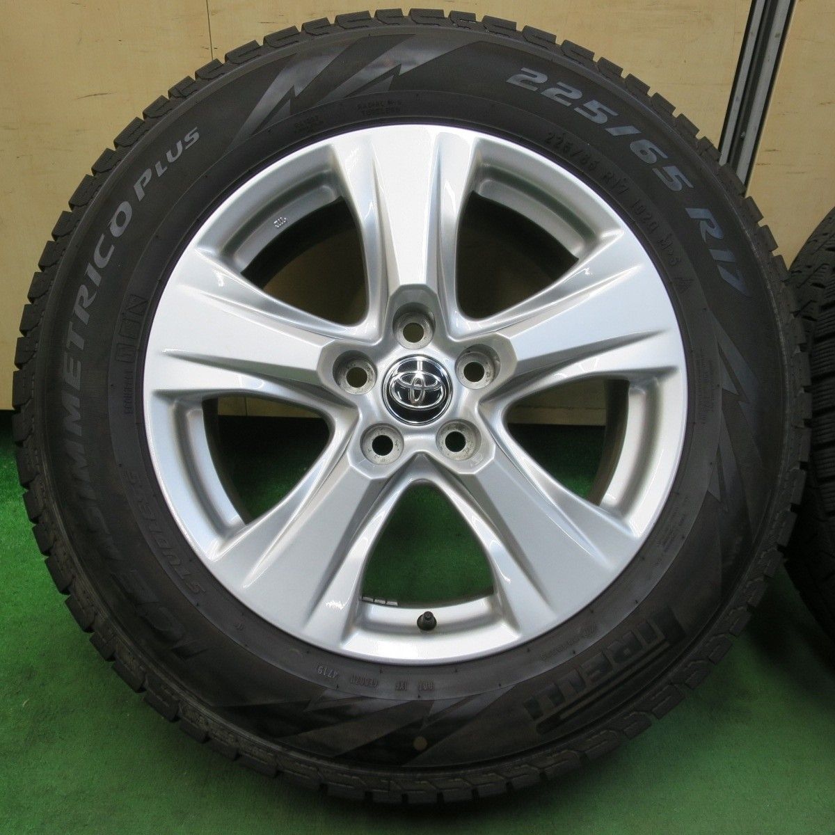 新車はずし17X7.0 80系ハリアー純正アルミホイールSグレード4本セット