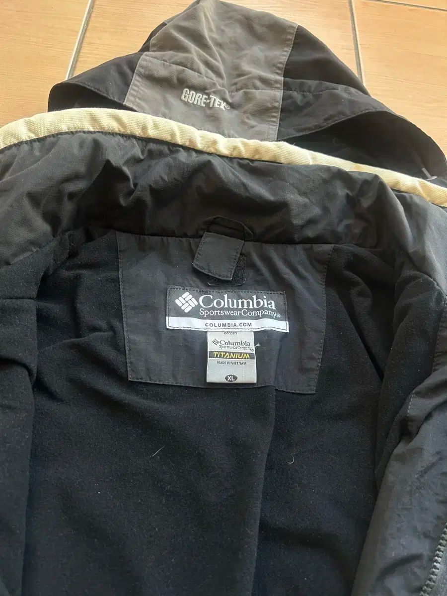 TEX₍ゴアテックス ウィンドブレーカー