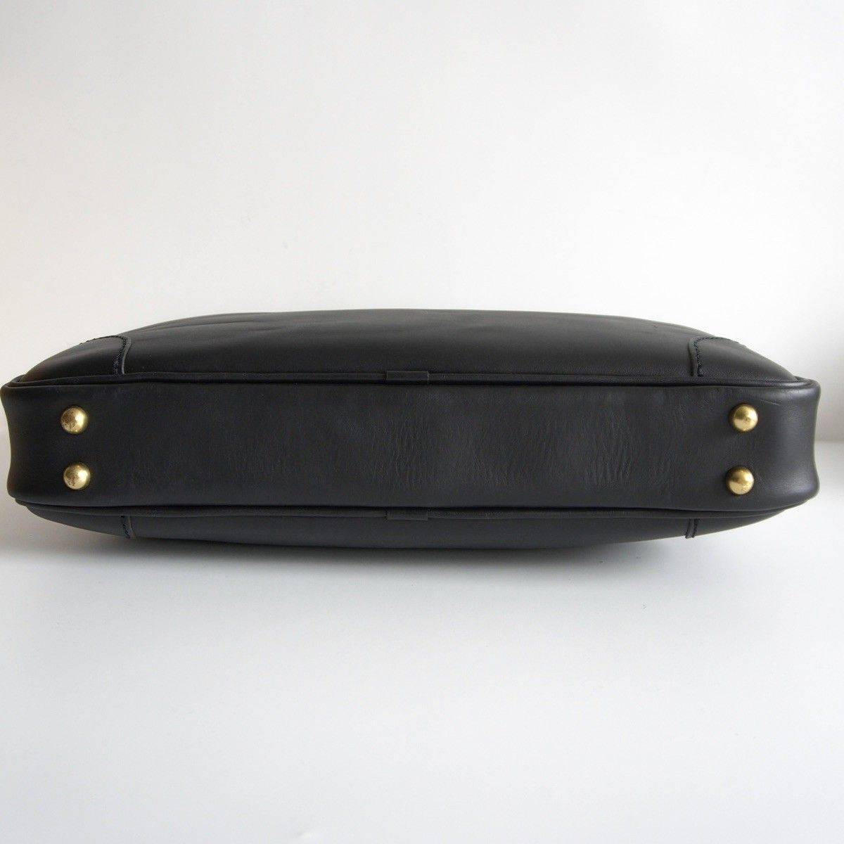 レザー ビジネスバッグ 黒　ヘルツ　HERZ 黒革で揃えるビジネスバッグと革小物｜革鞄・革小物のHERZ公式通販