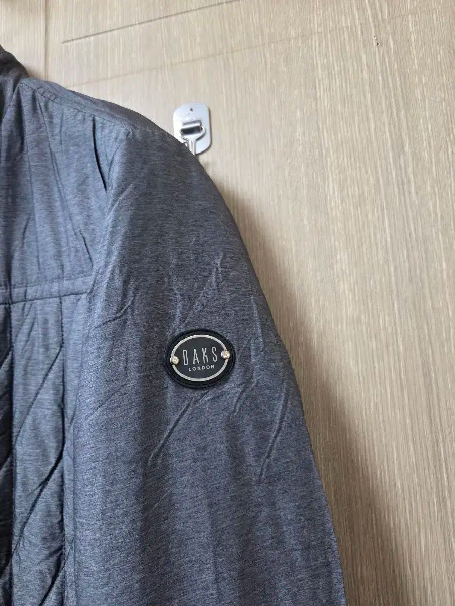 ダックス ゴルフ 軽量 ダウン 100