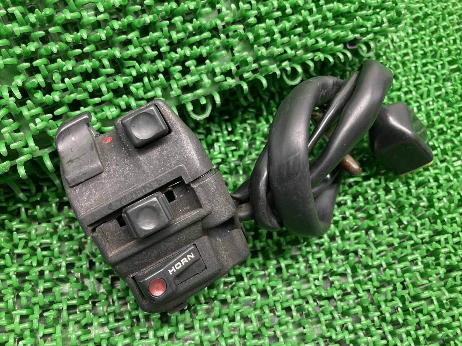 NS-1 ハンドルスイッチ 左 HM-28QB-T ホンダ 純正 バイク 部品 AC12 前期 NS1 エヌワン スイッチボックス 車検 Genuine Id