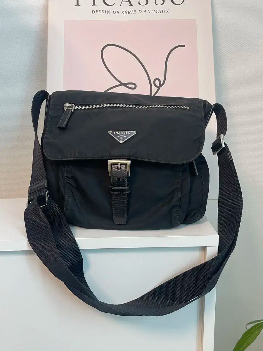 正規品 PRADA(プラダ) ポコノ ナイロン メッセンジャーバッグ