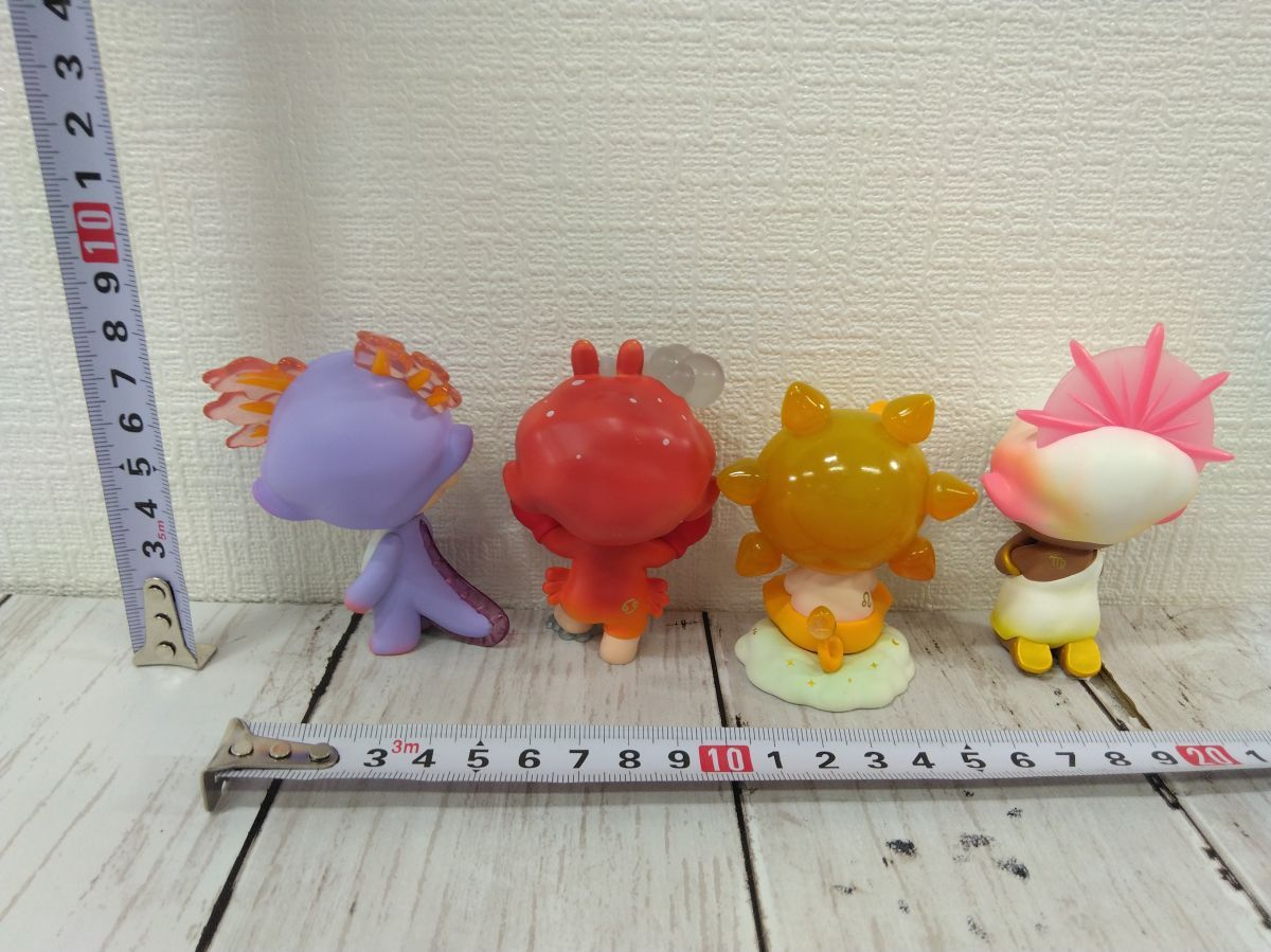 ポップマートDIMOO フィギュア 星座 アクアリウム Amazon | DIMOO アクアリウム シリーズ PVC&ABS製