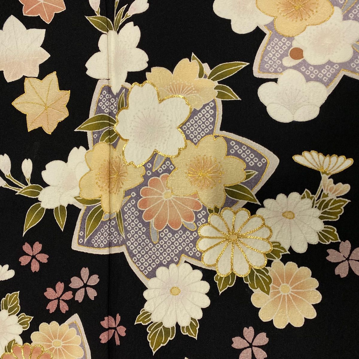 正絹　振袖　着丈160㎝ 振袖 身丈160cm 裄丈66cm M 袷 桜 菊 金糸 金彩 黒 正絹 美品