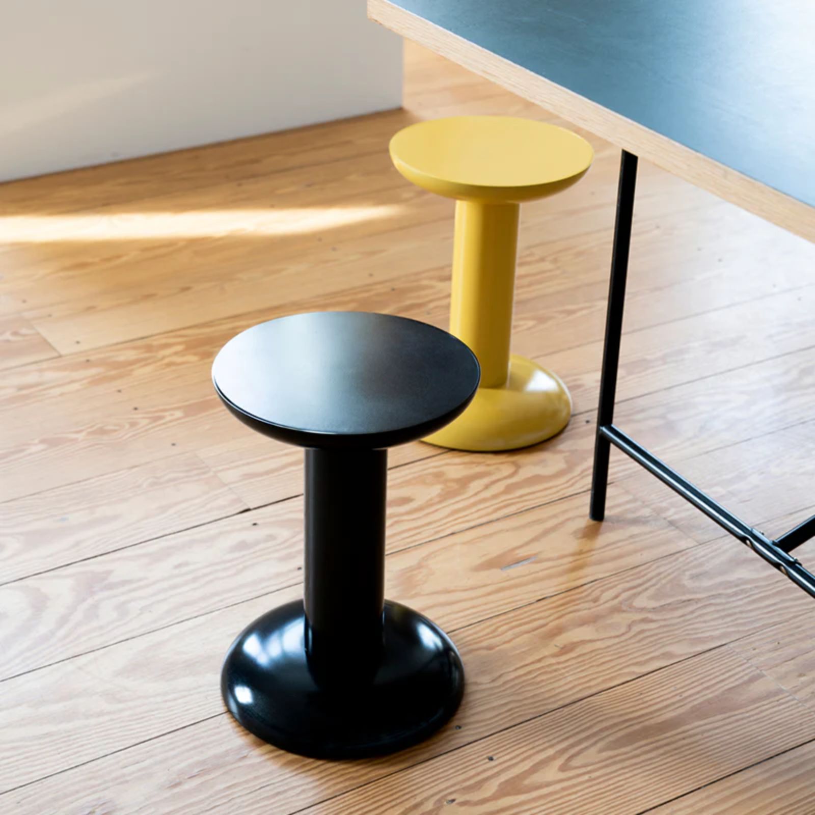 raawii ラーウィー Thing スツール Yellow イエロー one size MARWIL-DEMENAGEMENTS_CH