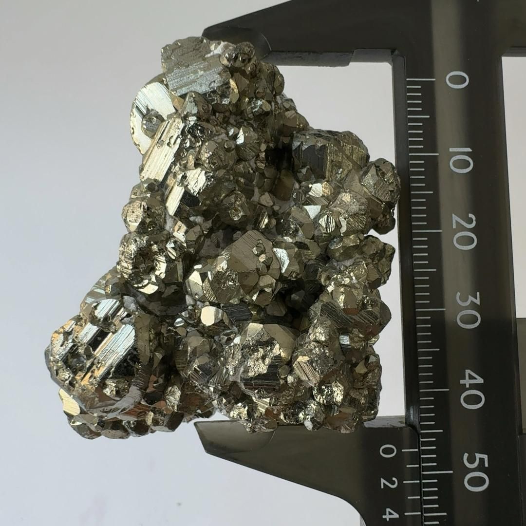 【E24656】 黄鉄鉱 パイライト pyrite ペルー 天然石 鉱物 パワーストーン 原石
