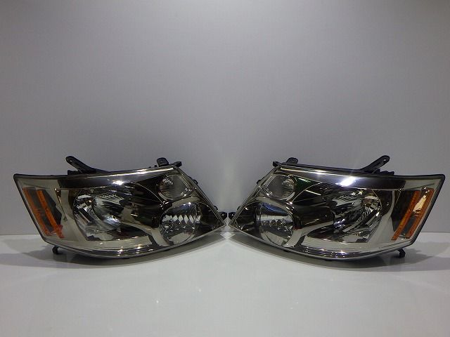 10アルファード ヘッドライト 左右 HID ANH MNH10 15 58-2 3 前期 コーティング 比較的 250920072