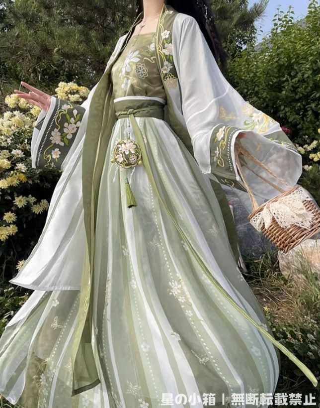 2025 豪華刺繍 漢服 かんふく 古風衣装 レトロ風 中華ロリータ コスプレ ワンピース 唐装 仙女服 中華風 美しい刺繍 撮影会 舞台演出 推し活 仮装 HF 388