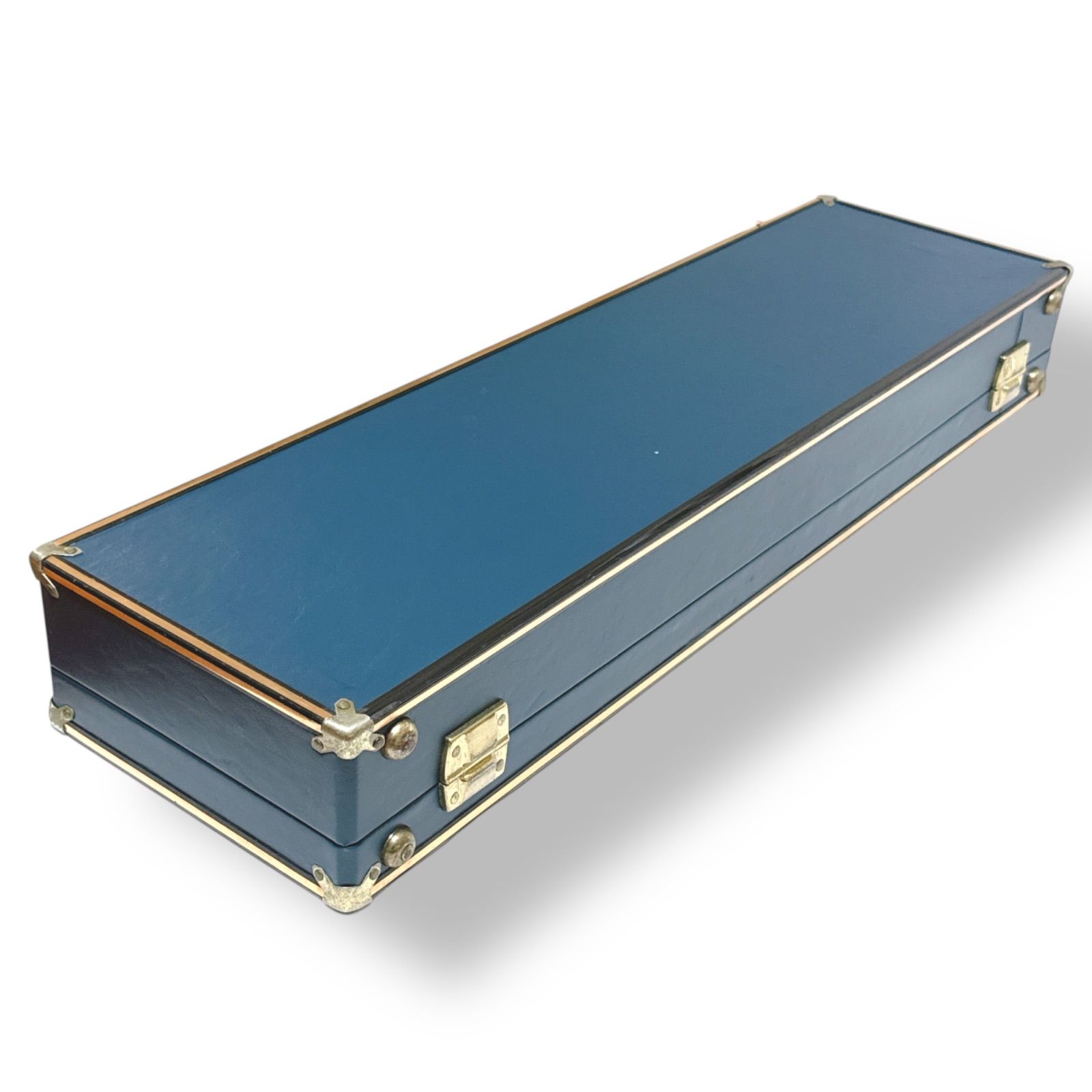  三線 真壁型 蛇皮 ハードケース付 三線本体 三線