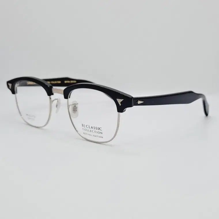 日本メガネフレーム