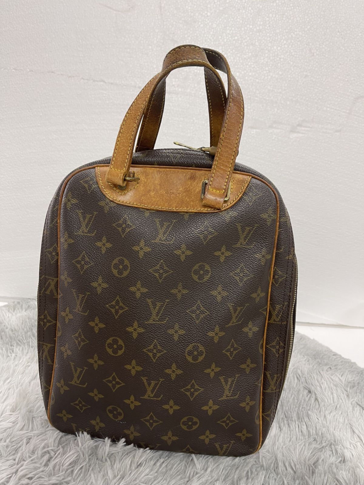 ルイヴィトン LOUIS VUITTON ハンドバッグ エクスカーション