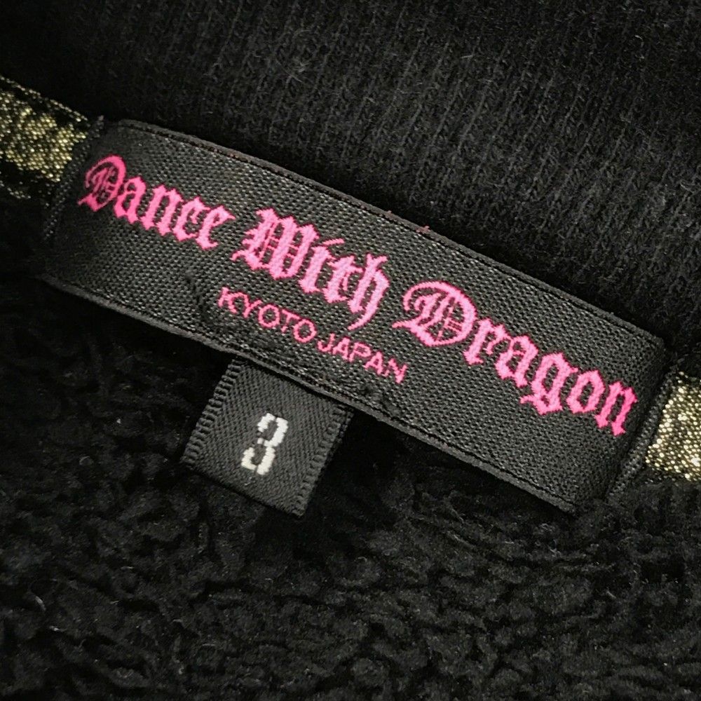 サイズ：3 DANCE WITH DRAGON ダンスウィズドラゴン  裏起毛 ボア切替 長袖パーカー  ブラック系 [240101441777] ゴルフウェア レディース ストスト サイズ：3 DANCE WITH DRAGON ダンスウィズドラゴン 裏起毛 ボア