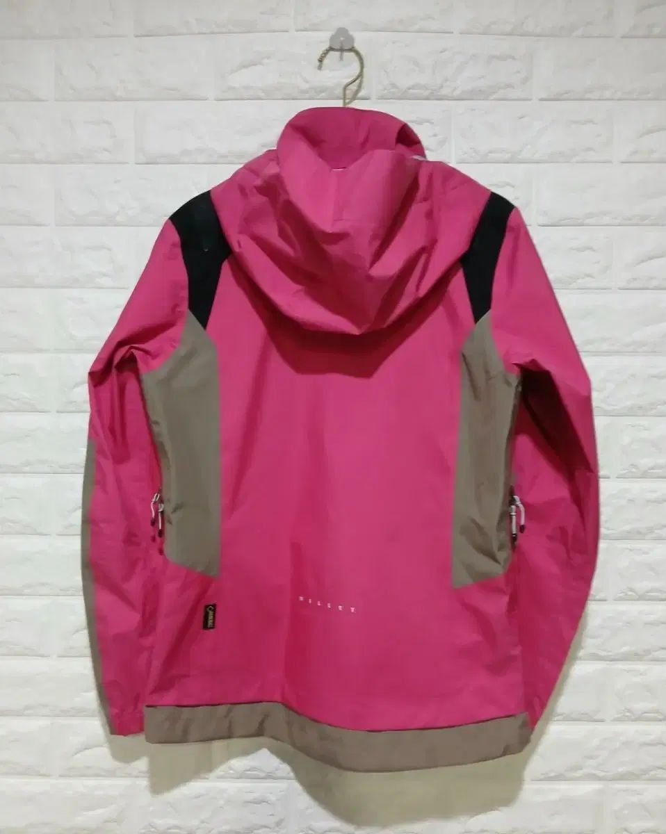 【雷市場（ポンジャン）商品韓国直送】 MILLET(ミレー) メンズ ウインドブレーカー ゴアテックス 105 MILLET(ミレー) ウィンドブレーカー ジャケット MILLET(ミレー) GORE