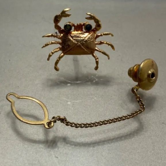 ☆K18刻印 金 ゴールド タイタック ネクタイピン ピンバッジ カニ 蟹 