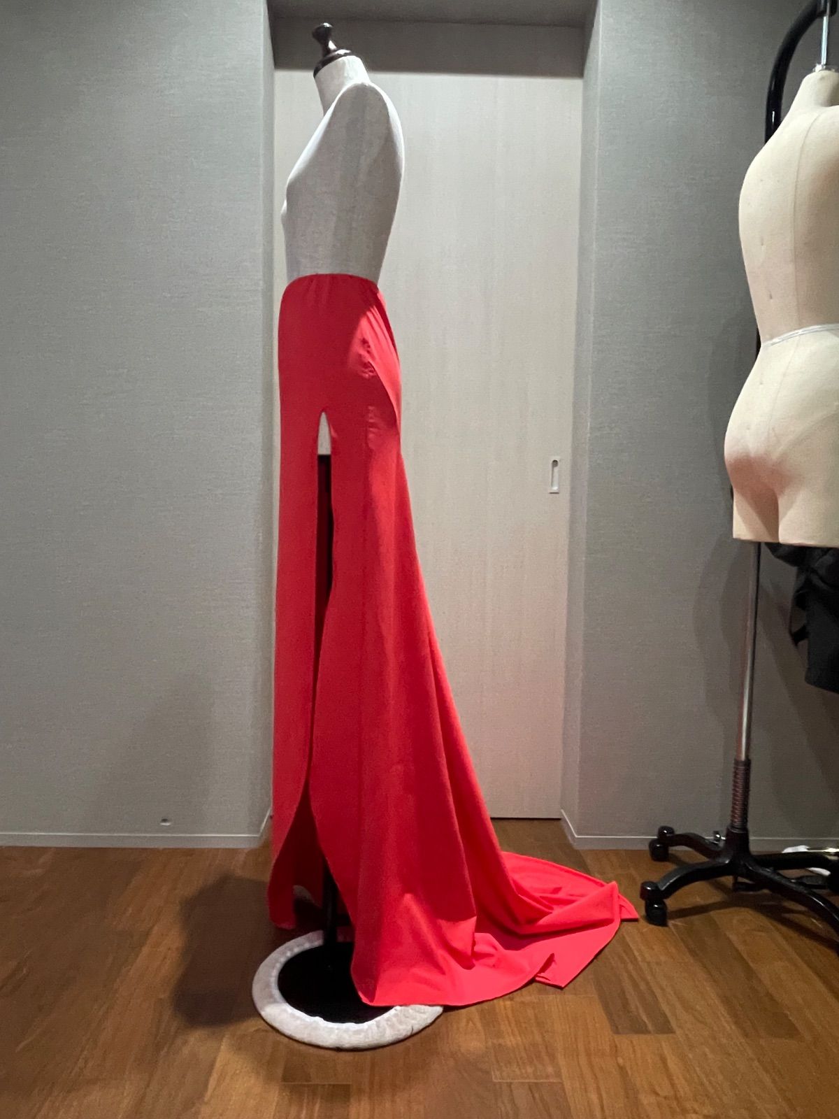 サイズぴったり作成 JBBF フィットモデル ドレス マッスルゲート SSA ポージングウォーキング 洗えるスカート朱赤1枚 1月リニューアル品